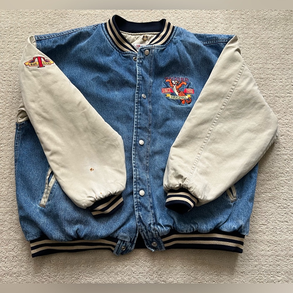 Vintage 1990s Disney tiger varsity jacket xl